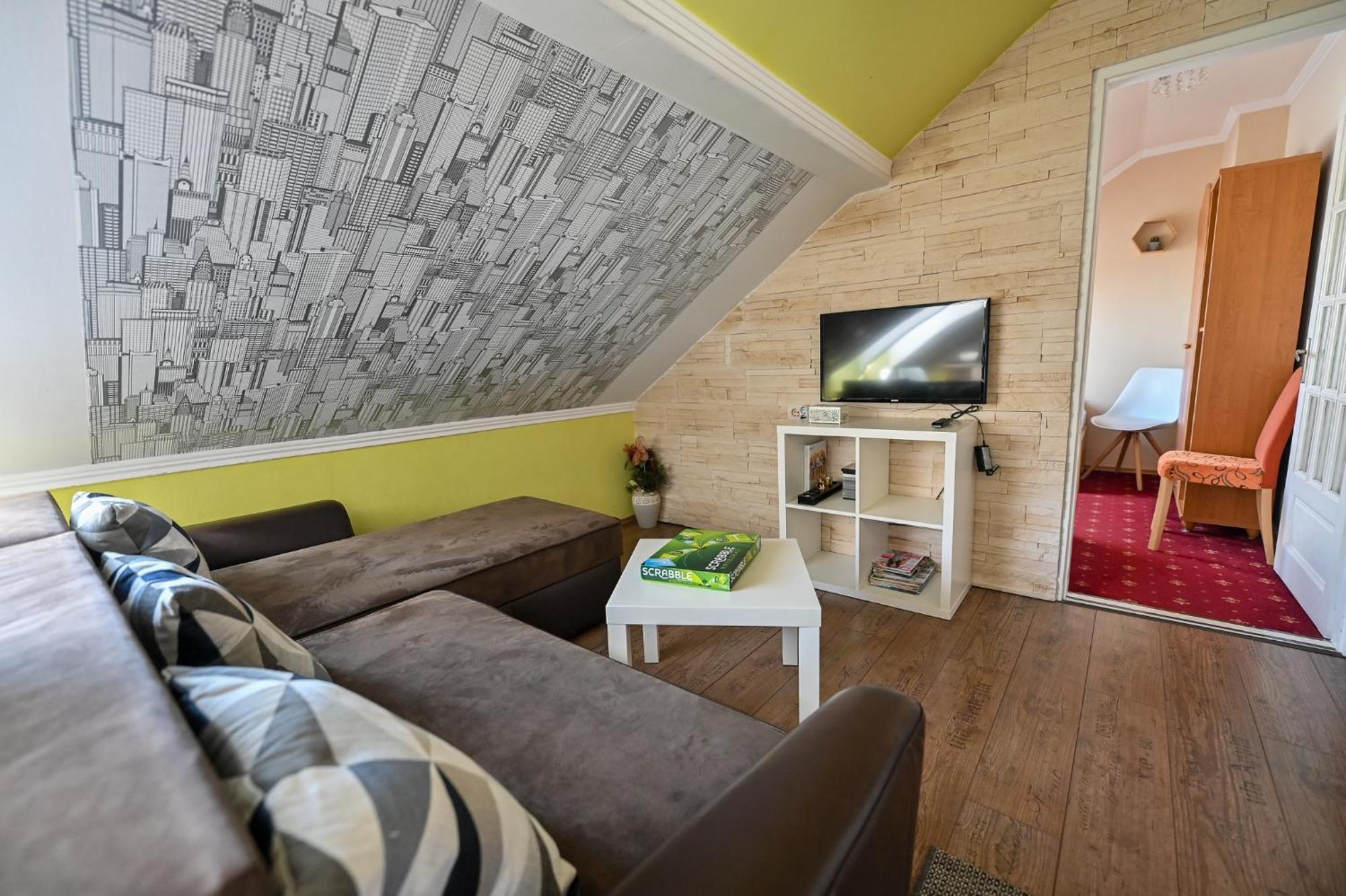 Bellavista 1 Apartman Егер Екстериор снимка