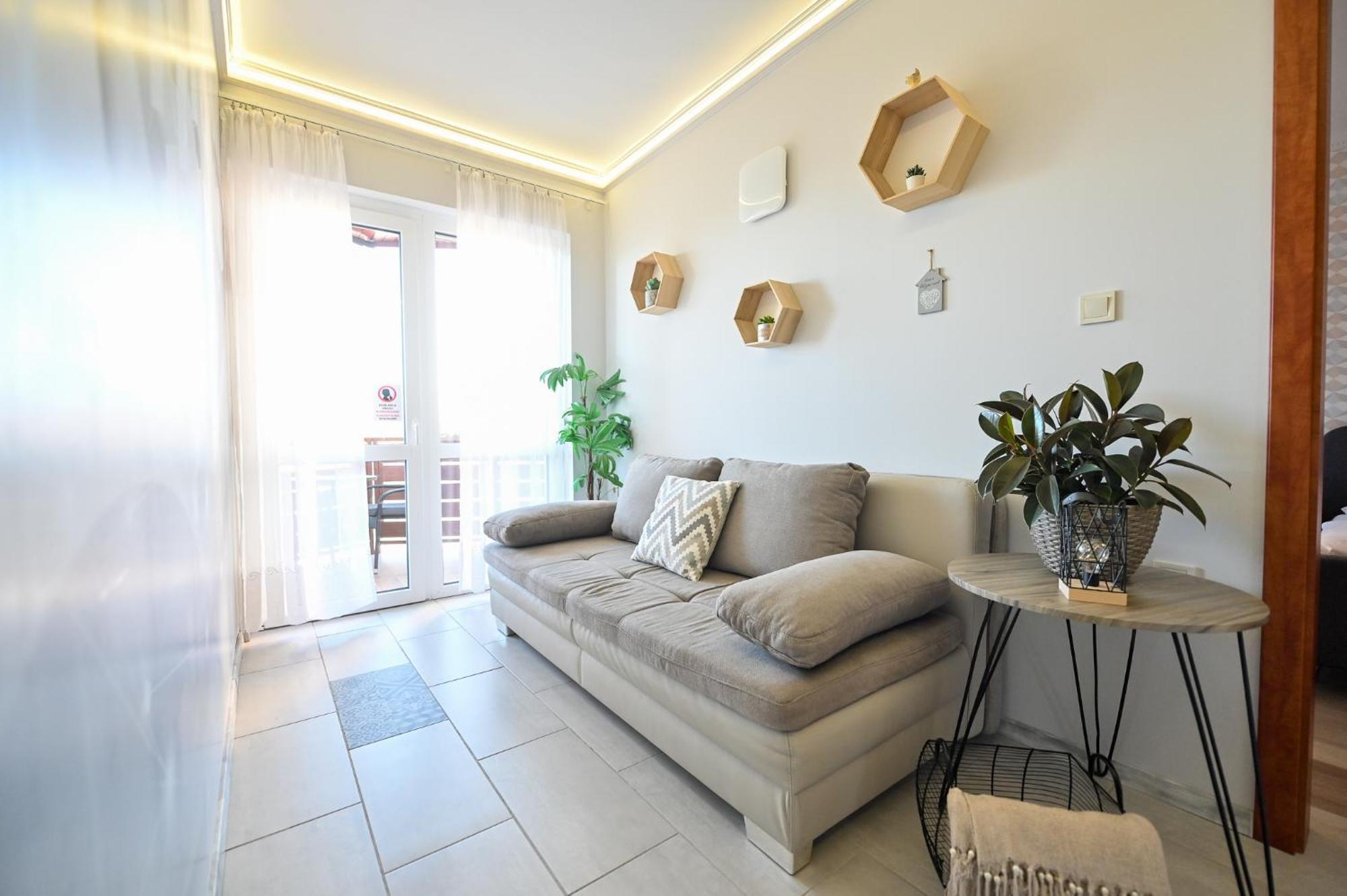 Bellavista 1 Apartman Егер Екстериор снимка